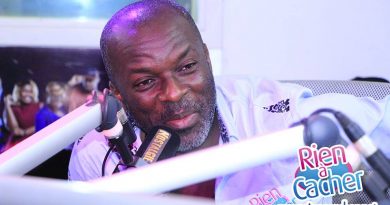 Photos – Emission du 21 Avril 2018 Photos – Emission du 21 Avril 2018